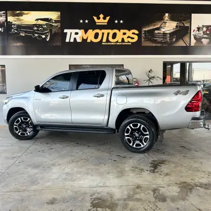 TOYOTA-HILUX-2.7 VVT-i FLEX CD SRV 4X2 AUTOMÁTICO TOYOTA-HILUX-2021