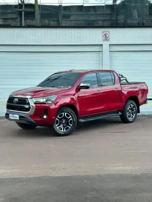 TOYOTA-HILUX-2.8 D-4D TURBO DIESEL CD SRX 4X4 AUTOMÁTICO TOYOTA-HILUX-2021