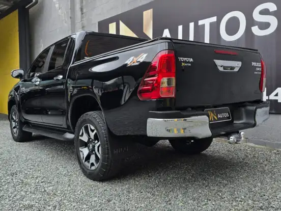 TOYOTA-HILUX-2.8 SRX 4X4 CD 16V DIESEL 4P AUTOMÁTICO TOYOTA-HILUX-2020
