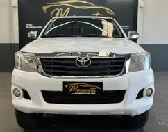 TOYOTA HILUX 2.7 SR 4X2 CD 16V FLEX 4P AUTOMÁTICO TOYOTA HILUX 2.7 SR 4X2 CD 16V FLEX 4P AUTOMÁTICO