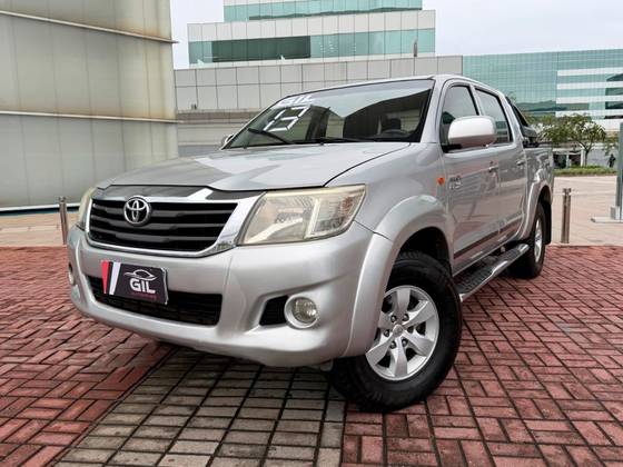 TOYOTA HILUX 2.7 SR 4X2 CD 16V FLEX 4P AUTOMÁTICO