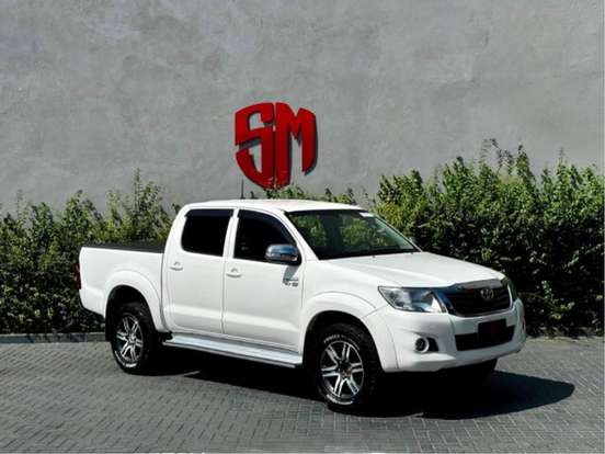 TOYOTA-HILUX-2.7 SRV 4X4 CD 16V FLEX 4P AUTOMÁTICO TOYOTA-HILUX-2014