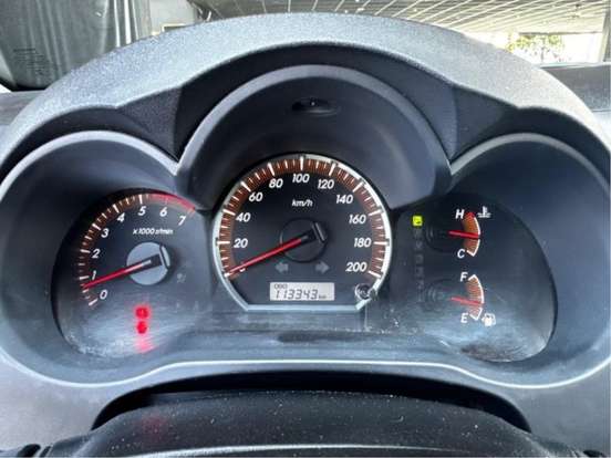 TOYOTA-HILUX-2.7 SRV 4X4 CD 16V FLEX 4P AUTOMÁTICO TOYOTA-HILUX-2014