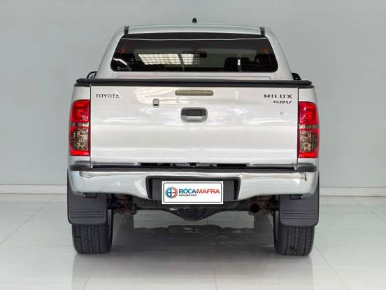 TOYOTA-HILUX-2.7 SRV 4X4 CD 16V FLEX 4P AUTOMÁTICO TOYOTA-HILUX-2013