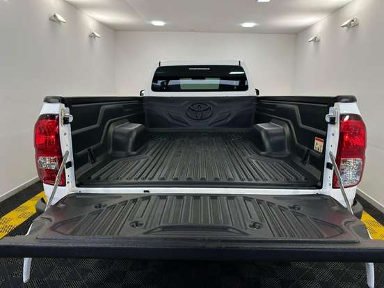 TOYOTA-HILUX-2.8 4X4 CS 16V TURBO DIESEL 2P MANUAL TOYOTA-HILUX-2019