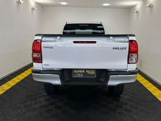 TOYOTA-HILUX-2.8 4X4 CS 16V TURBO DIESEL 2P MANUAL TOYOTA-HILUX-2019