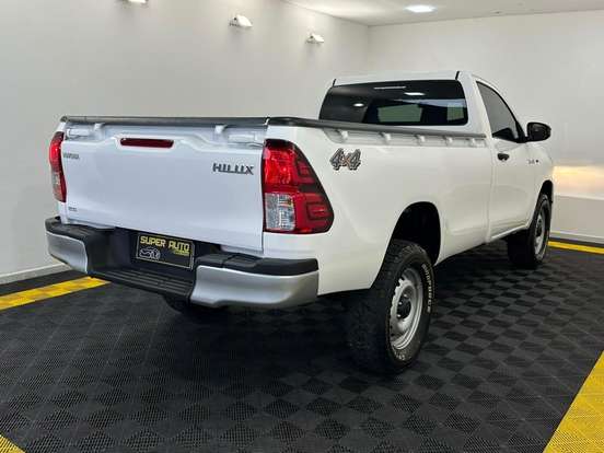 TOYOTA-HILUX-2.8 4X4 CS 16V TURBO DIESEL 2P MANUAL TOYOTA-HILUX-2019