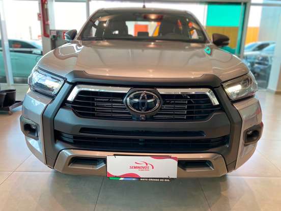 TOYOTA-HILUX-2.8 D-4D TURBO DIESEL CD CONQUEST 4X4 AUTOMÁTICO TOYOTA-HILUX-2023