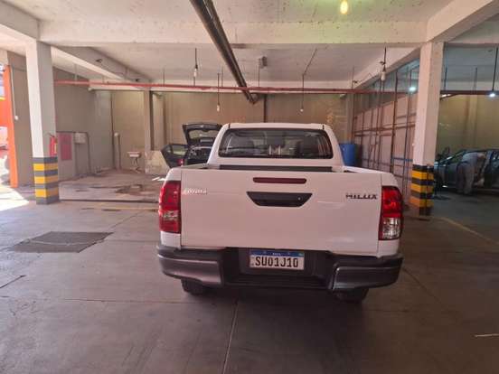 TOYOTA-HILUX-2.8 D-4D TURBO DIESEL CD POWER PACK 4X4 AUTOMÁTICO TOYOTA-HILUX-2024