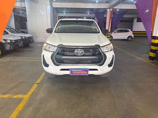 TOYOTA-HILUX-2.8 D-4D TURBO DIESEL CD POWER PACK 4X4 AUTOMÁTICO TOYOTA-HILUX-2024