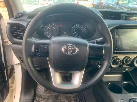 TOYOTA-HILUX-2.8 D-4D TURBO DIESEL CD POWER PACK 4X4 AUTOMÁTICO TOYOTA-HILUX-2024