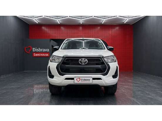 TOYOTA-HILUX-2020