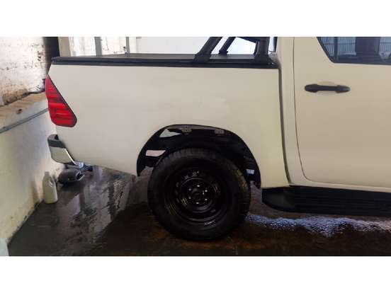 TOYOTA-HILUX-2.8 D-4D TURBO DIESEL CD POWER PACK 4X4 MANUAL TOYOTA-HILUX-2020