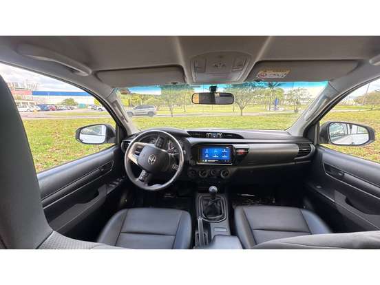 TOYOTA-HILUX-2.8 D-4D TURBO DIESEL CD POWER PACK 4X4 MANUAL TOYOTA-HILUX-2024