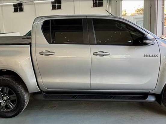 TOYOTA-HILUX-2.8 D-4D TURBO DIESEL CD SR 4X4 AUTOMÁTICO TOYOTA-HILUX-2024
