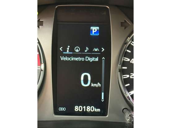 TOYOTA-HILUX-2.8 D-4D TURBO DIESEL CD SRX PLUS 4X4 AUTOMÁTICO TOYOTA-HILUX-2024