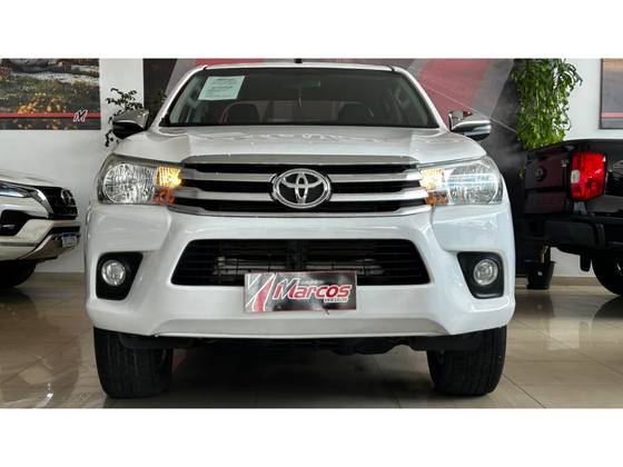 TOYOTA HILUX 2.8 SRV 4X4 CD 16V DIESEL 4P AUTOMÁTICO
