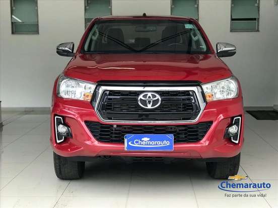 TOYOTA-HILUX-2018
