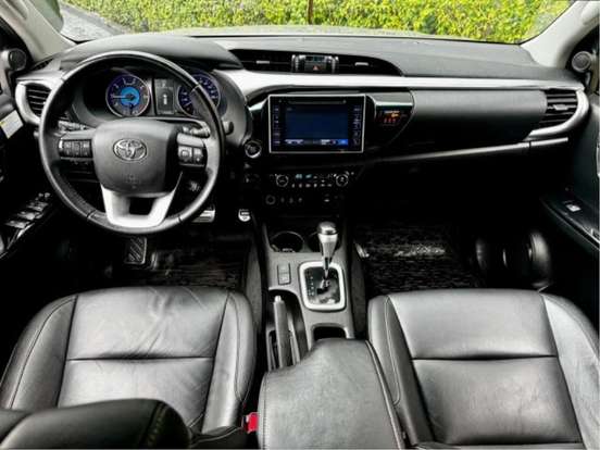 TOYOTA-HILUX-2018