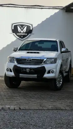 TOYOTA-HILUX-3.0 SRV 4X4 CD 16V TURBO INTERCOOLER DIESEL 4P AUTOMÁTICO TOYOTA-HILUX-2014