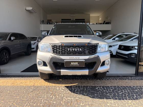 TOYOTA HILUX 3.0 SRV 4X4 CD 16V TURBO INTERCOOLER DIESEL 4P MANUAL