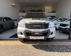 TOYOTA HILUX 3.0 SRV 4X4 CD 16V TURBO INTERCOOLER DIESEL 4P MANUAL TOYOTA HILUX 3.0 SRV 4X4 CD 16V TURBO INTERCOOLER DIESEL 4P MANUAL