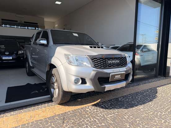 TOYOTA-HILUX-3.0 SRV 4X4 CD 16V TURBO INTERCOOLER DIESEL 4P MANUAL TOYOTA-HILUX-2012