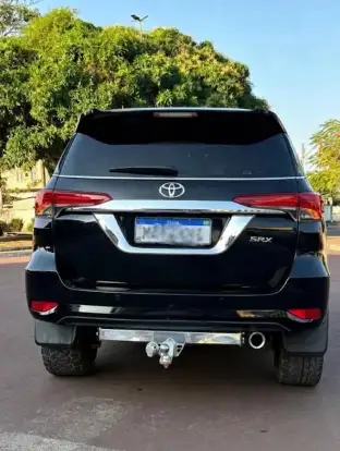 TOYOTA-HILUX SW4-2019