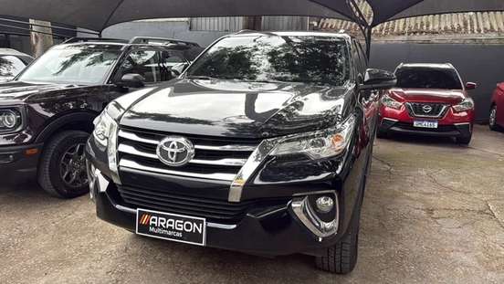 TOYOTA-HILUX SW4-2019