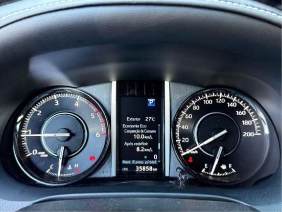 TOYOTA-HILUX SW4-2023