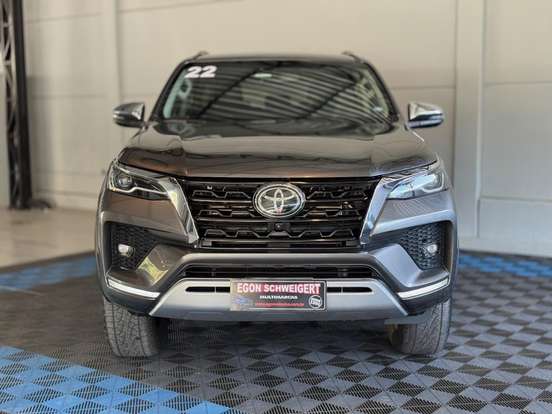TOYOTA-HILUX SW4-2.8 D-4D TURBO DIESEL SRX 4X4 AUTOMÁTICO TOYOTA-HILUX SW4-2021