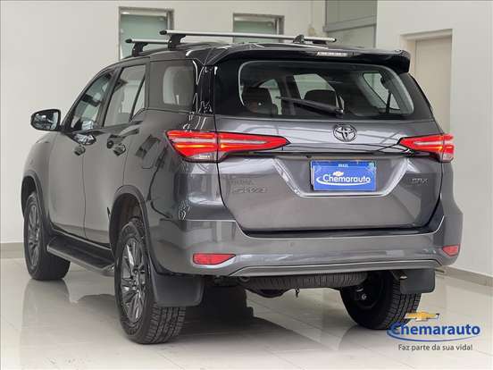TOYOTA-HILUX SW4-2022