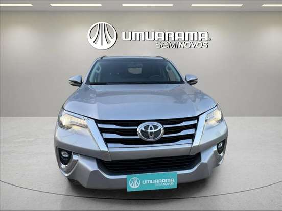 TOYOTA-HILUX SW4-2.8 SRX 4X4 16V TURBO INTERCOOLER DIESEL 4P AUTOMÁTICO TOYOTA-HILUX SW4-2020