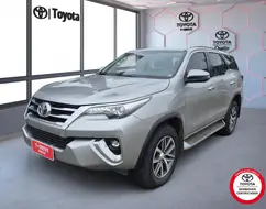 TOYOTA HILUX SW4 2.8 SRX 4X4 7 LUGARES 16V TURBO INTERCOOLER DIESEL 4P AUTOMÁTICO TOYOTA HILUX SW4 2.8 SRX 4X4 7 LUGARES 16V TURBO INTERCOOLER DIESEL 4P AUTOMÁTICO