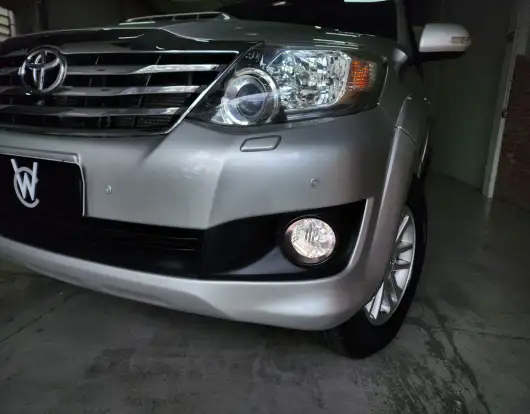 TOYOTA-HILUX SW4-3.0 SRV 4X4 16V TURBO INTERCOOLER DIESEL 4P AUTOMÁTICO TOYOTA-HILUX SW4-2012