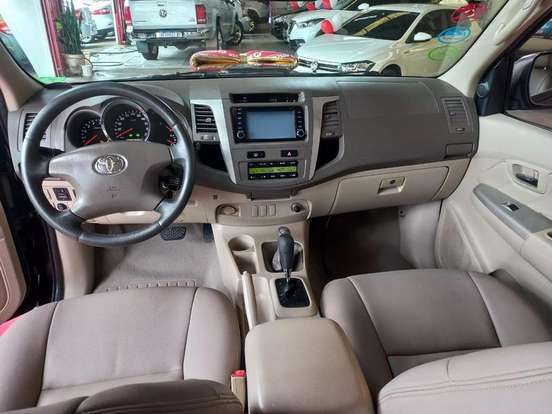 TOYOTA-HILUX SW4-2007