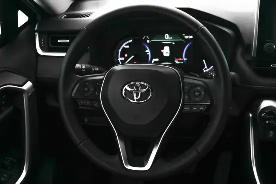 TOYOTA-RAV4-2025