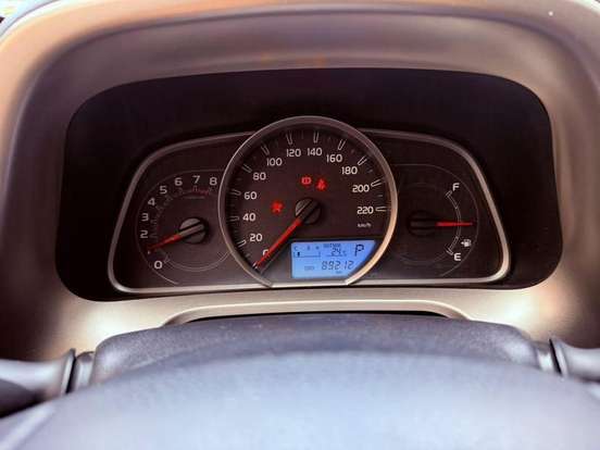 TOYOTA-RAV4-2014