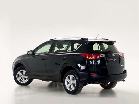 TOYOTA-RAV4-2.0 4X2 16V GASOLINA 4P AUTOMÁTICO TOYOTA-RAV4-2013