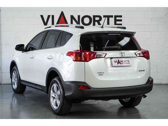 TOYOTA-RAV4-2.0 4X2 16V GASOLINA 4P AUTOMÁTICO TOYOTA-RAV4-2013