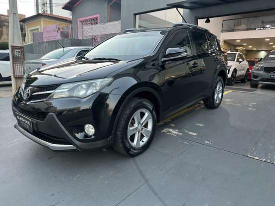 TOYOTA-RAV4-2013