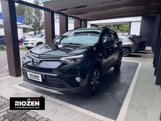 TOYOTA-RAV4-2018