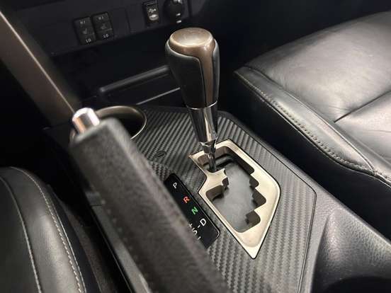 TOYOTA-RAV4-2013