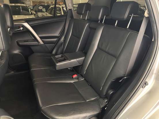 TOYOTA-RAV4-2013