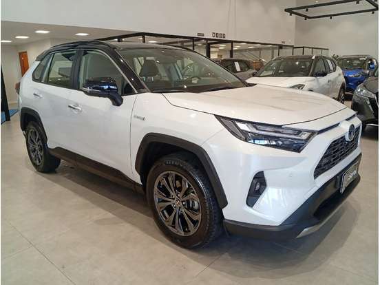 TOYOTA-RAV4-2024