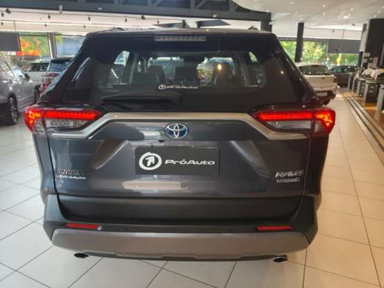 TOYOTA-RAV4-2019