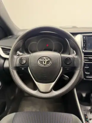 TOYOTA-YARIS-2020