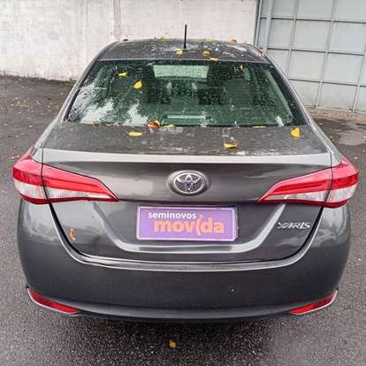 TOYOTA-YARIS-2024