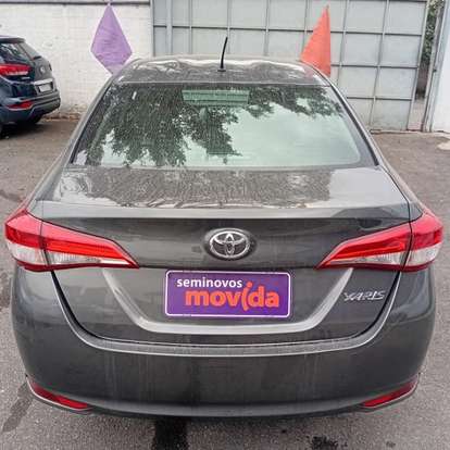 TOYOTA-YARIS-2024