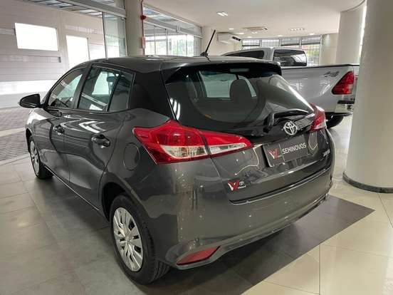 TOYOTA-YARIS-1.5 16V FLEX SEDAN XL MULTIDRIVE TOYOTA-YARIS-2024